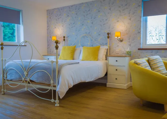 Discover the Best Southwold Hotels for a Charming Coastal Retreat