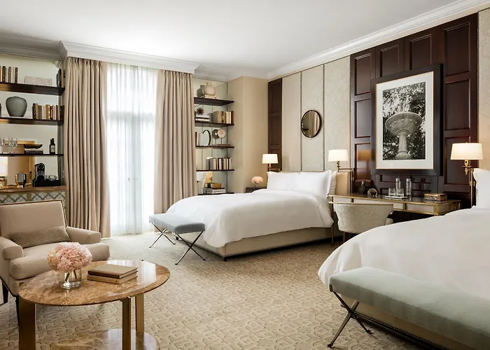 Top Romantic Hotels in Dallas for Couples