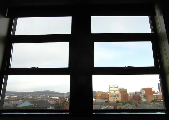 Top-Rated Affordable Hotels in Belfast City Centre